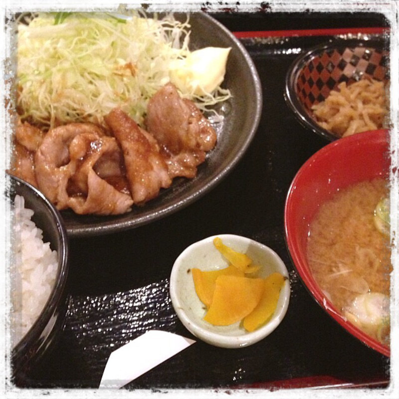 豚の生姜焼き(奈加野)