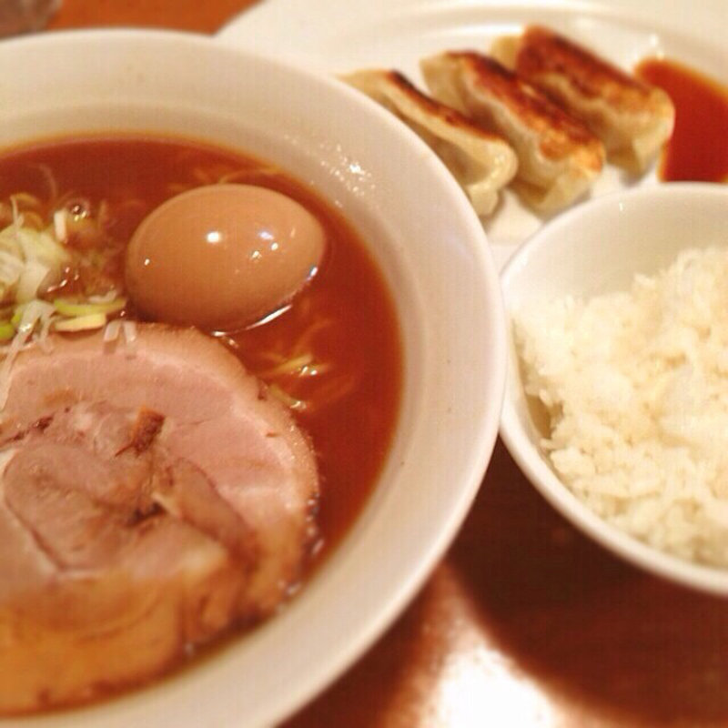 醤油らあめん(旭川らあめんうえだ)