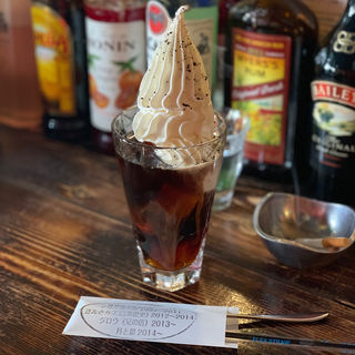 コーヒーフロート(月と昴 )