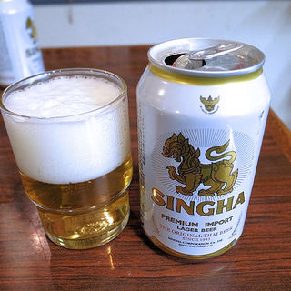 SINGHA 缶ビール(ピラブカウ)