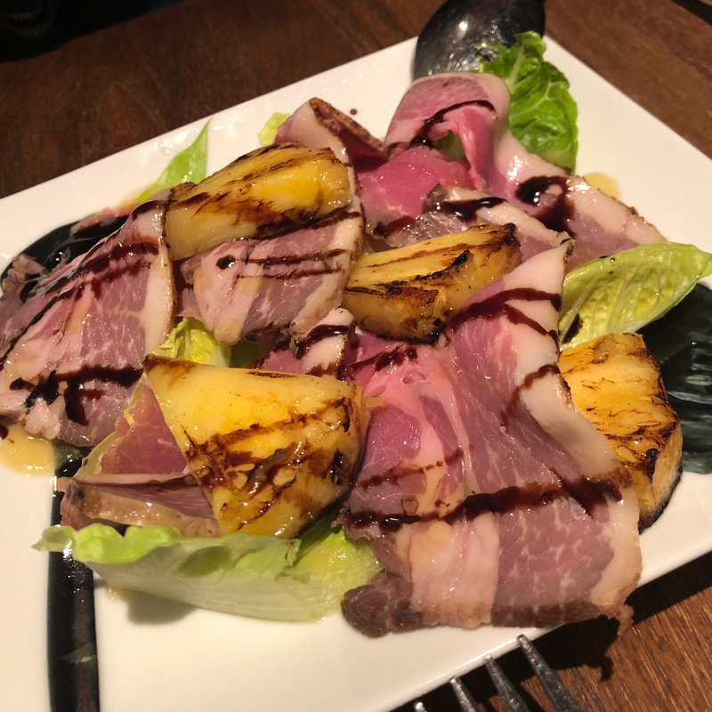 島根県産 猪ローストハム パイナップルのソテー バルサミコソース(Firenze Sake)