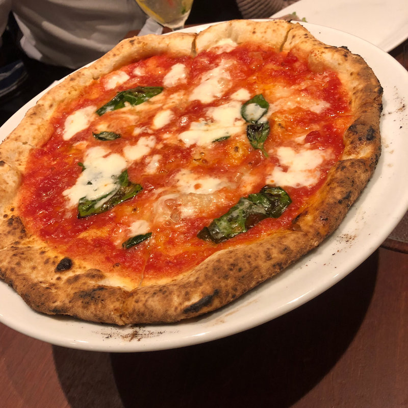 ピザ(PIZZA SALVATORE CUOMO & BAR 新宿)