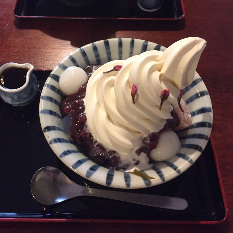 桜あんみつ(甘味 おかめ 麹町店)