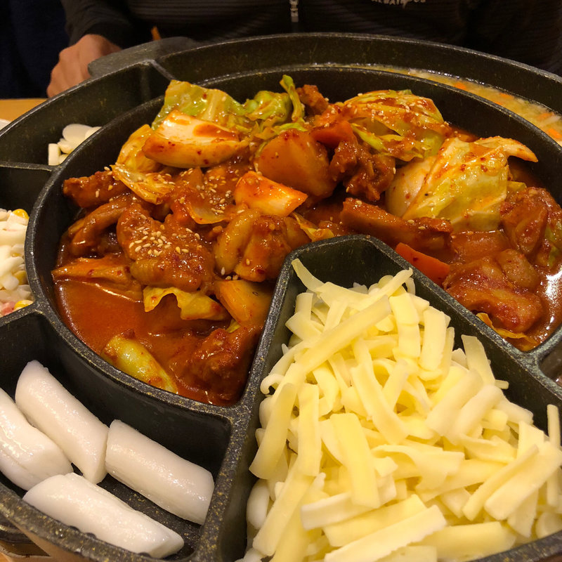 チーズダッカルビ(皇帝 （エンペラー）)