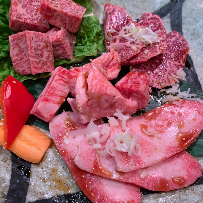 (横濱焼肉 あぎゅう。)