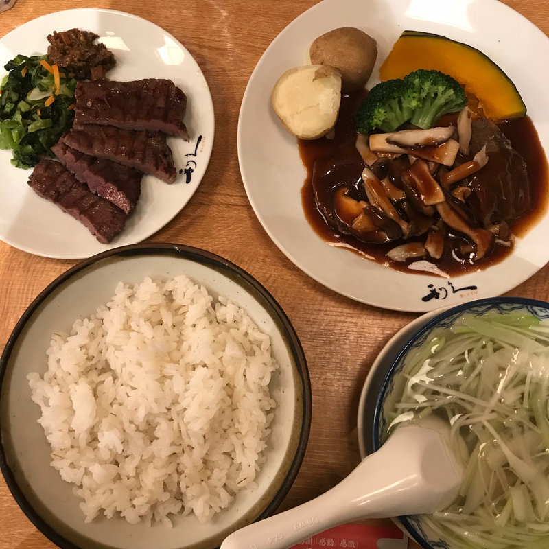 (牛たん炭焼　利久 名掛丁店 )