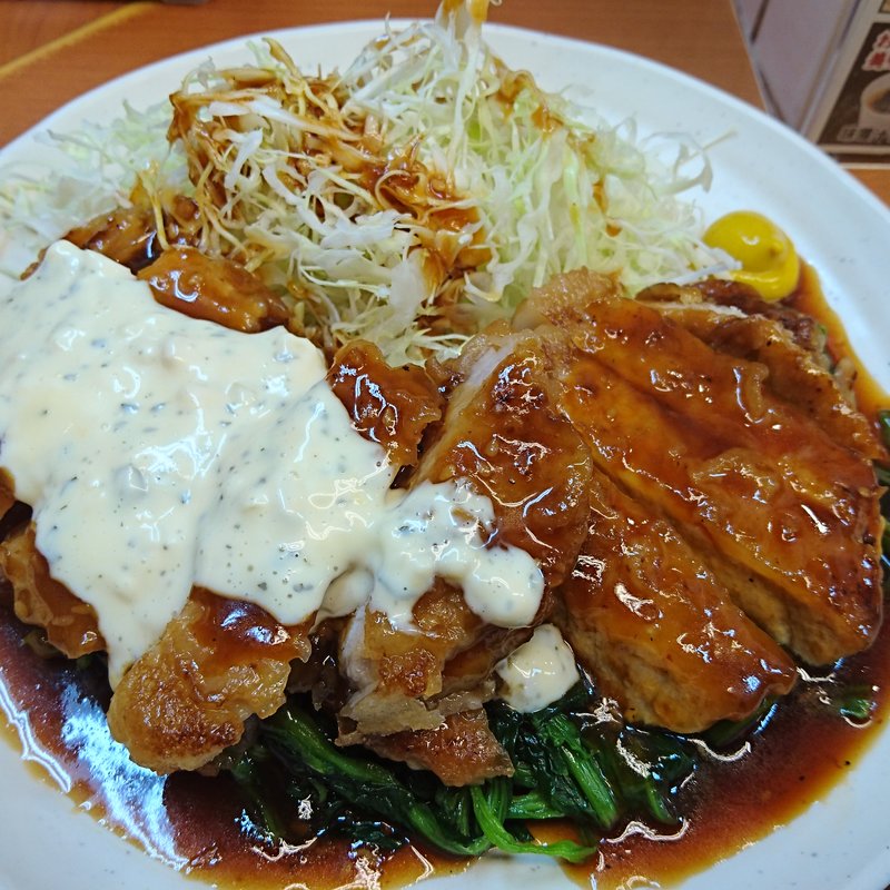 厚切りW（ダブル）ポークソテー定食(Sガスト 久喜駅店 （エスガスト）)