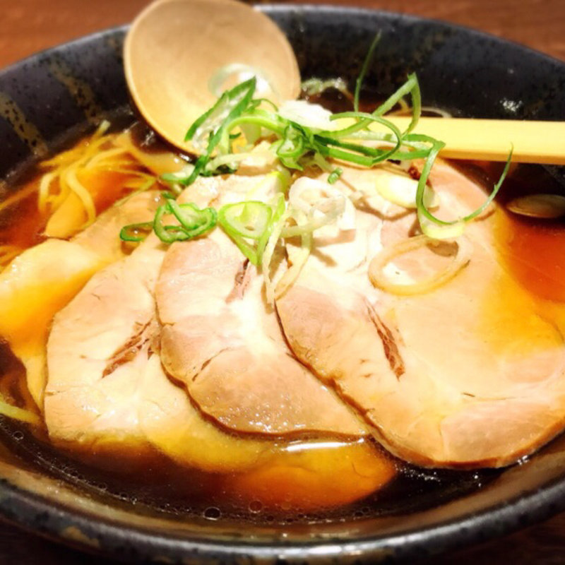 醤油らーめん(チャーシュートッピング)(伝丸　 薬円台店 )