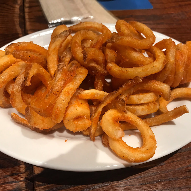 カーリースパイスフライドポテト(A&K ビア&フードステーション)