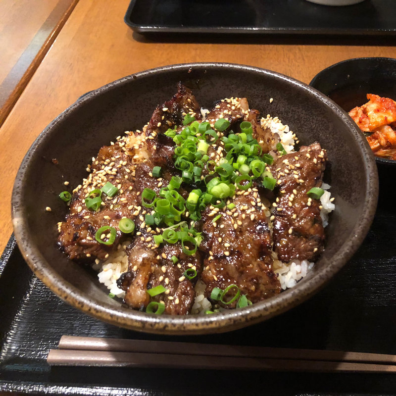 (マルハのカルビ丼 北18条本店 )