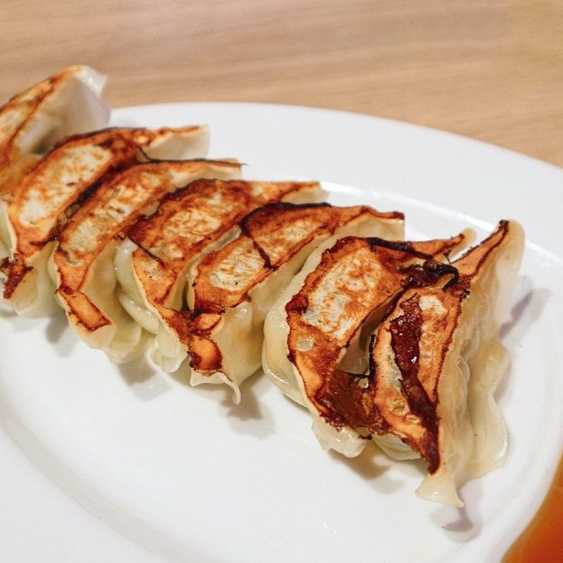 ぎょうざ(天下一品 高松西インター店)