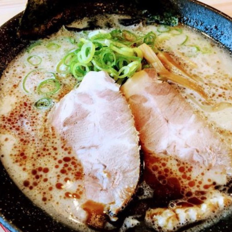 黒豚骨ラーメン(熟成とんこつラーメン一番軒西春駅前)
