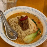 冷しタンタン麺(中国ラーメン 揚州商人 池袋西口店)