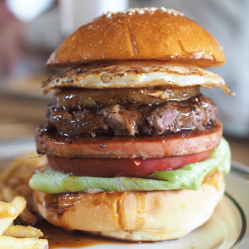 パインエッグバーガー(ヒープバーガースタンド （HEAP BURGER STAND）)