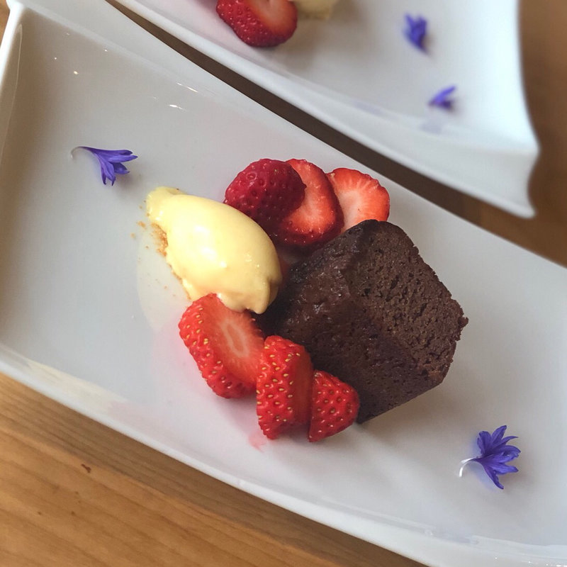 苺のケークショコラ(農園直営 旬感ダイニング アクリエ （農園直営 旬感ダイニング aqulier）)