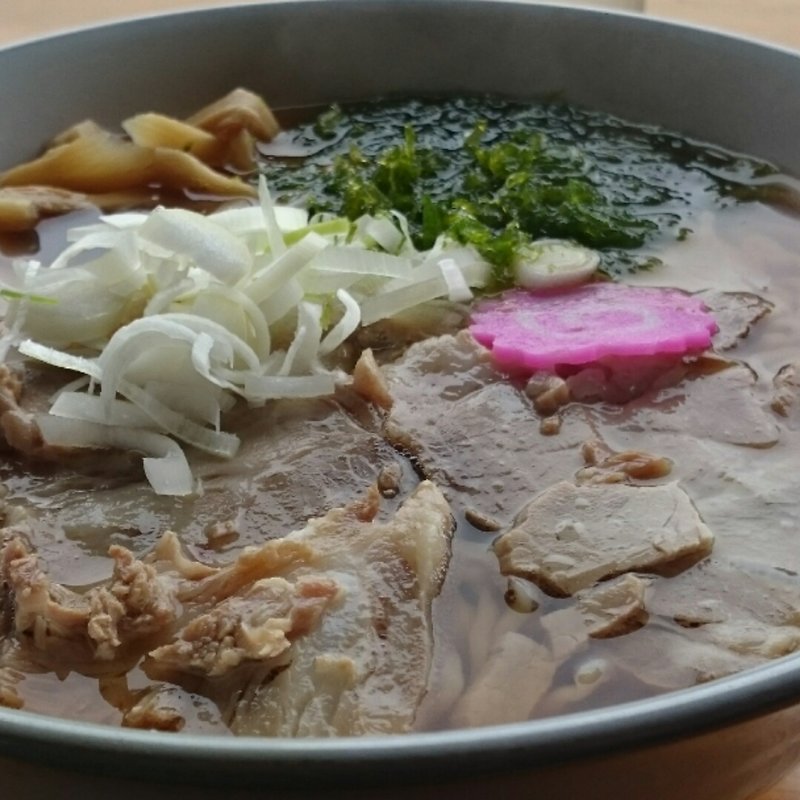 夕日チャーシュー麺(サンセット十六羅漢)