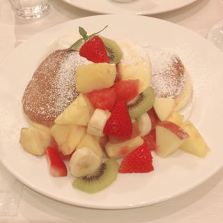 フルーツのパンケーキ(幸せのパンケーキ　札幌店)