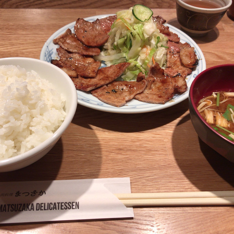 炭焼き定食(まつざか )