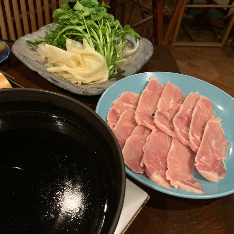 鳥すき焼きコース(韻松亭)