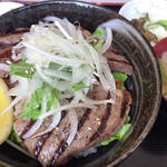 山形牛ステーキ丼