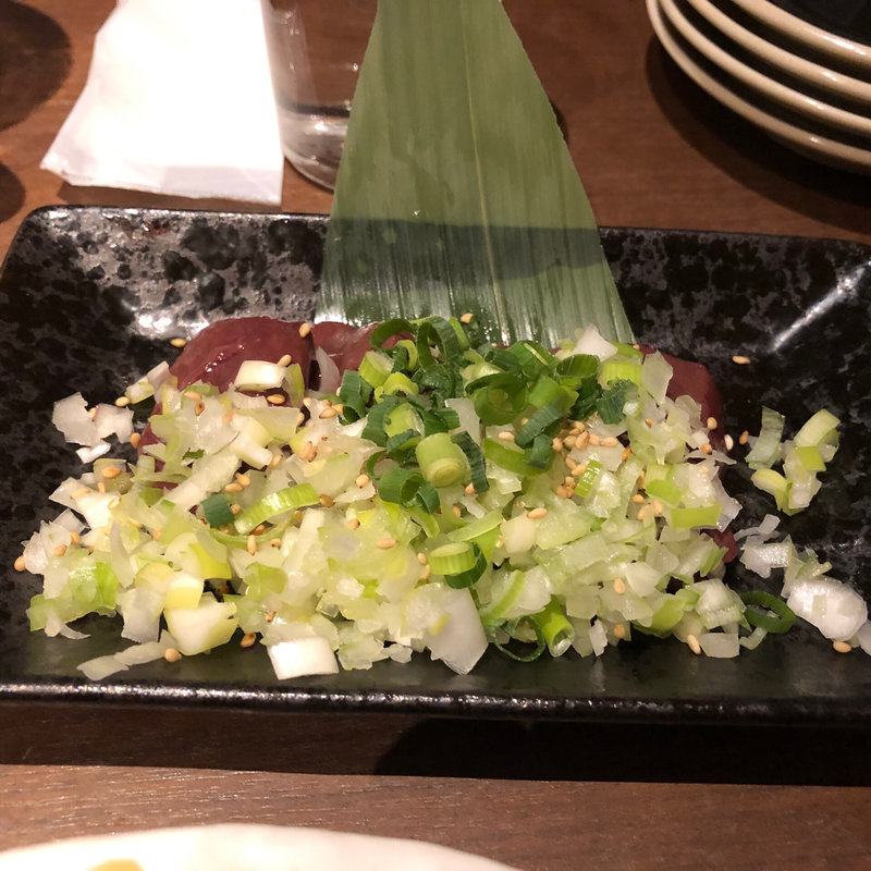 馬肉のレバー刺し(とり鉄 海浜幕張プレナ幕張店 )