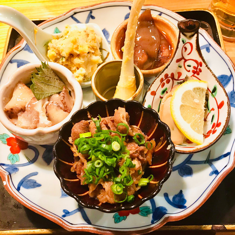 おつまみ盛り合わせ(土と青)