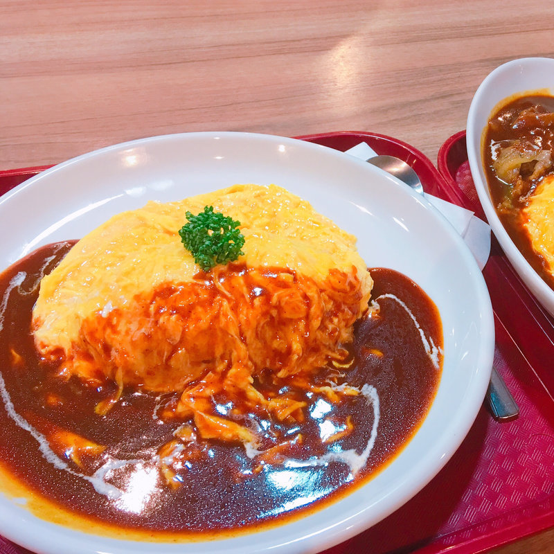 洋食屋さんのオムライス(横濱たちばな亭 赤レンガ倉庫店)