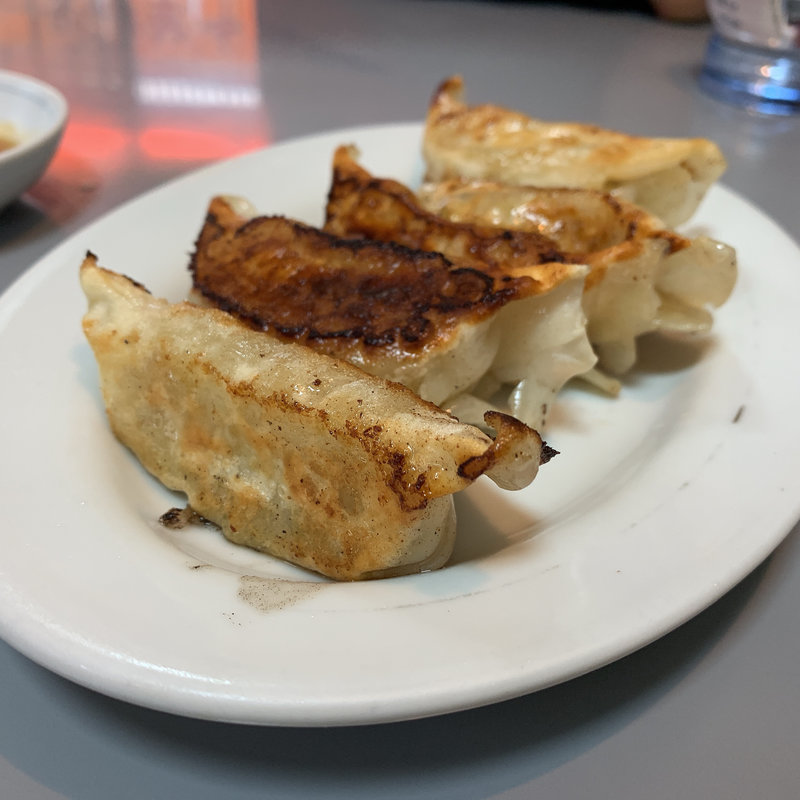 餃子(平和軒 （へいわけん）)