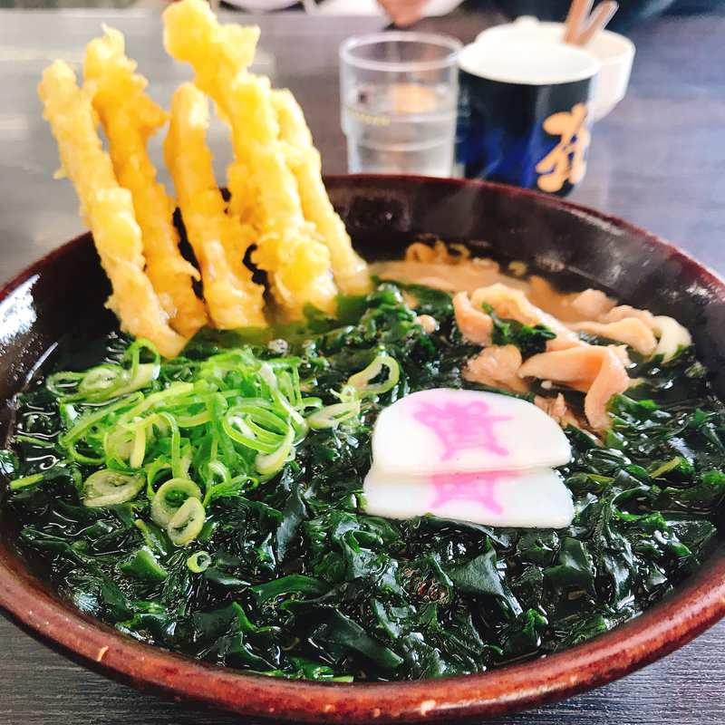 ゴボウ天カシワワカメうどん(資さんうどん 春日白水店)