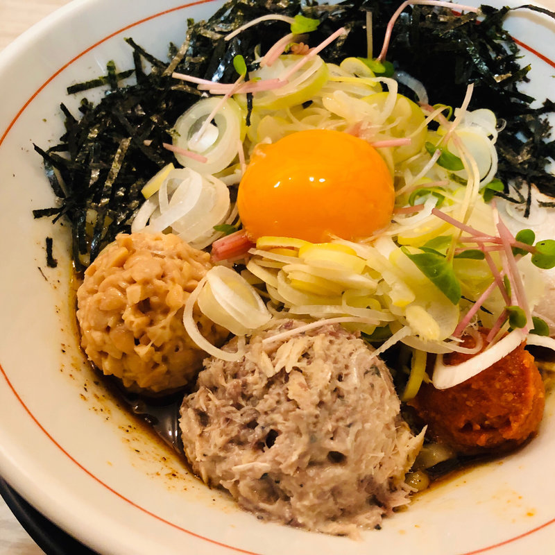 烈火ひっぱり混ぜそば(城東烈火 （ジョウトウレッカ）)