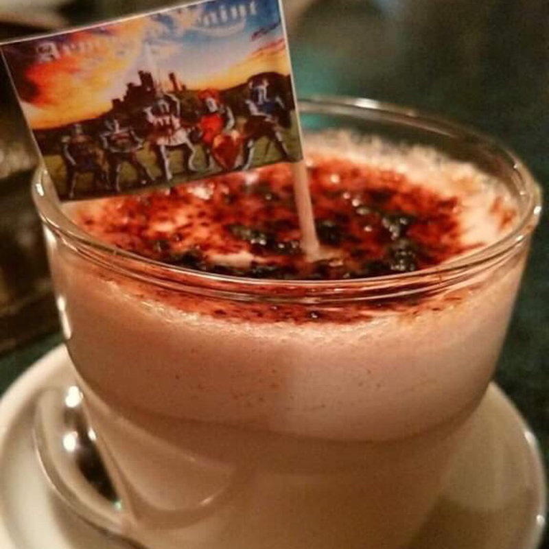 アーモンドセイント(メタル焼肉グルーピードールズGroupiedolls)