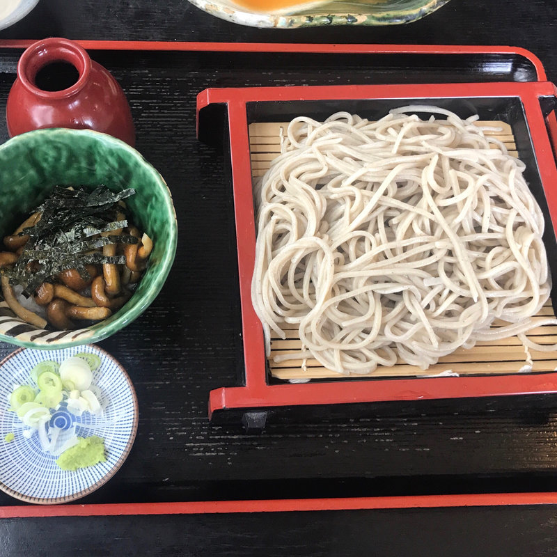 冷やしなめこおろしそば(林屋 )