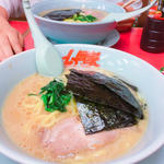 醤油ラーメン(ラーメン山岡家 平塚店)