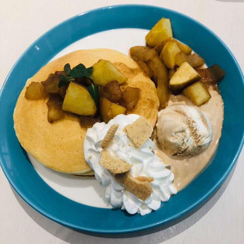 シナモンアップルLettu(パンケーキレストラン Lettula (レットゥラ))