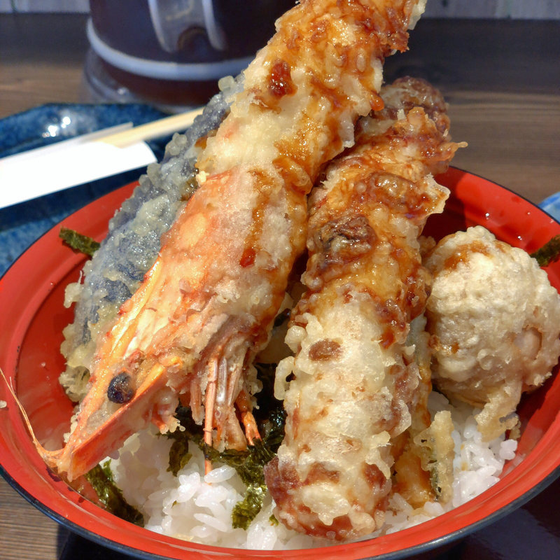 海老天丼(天ぷら海鮮米福 阪急桂駅店)