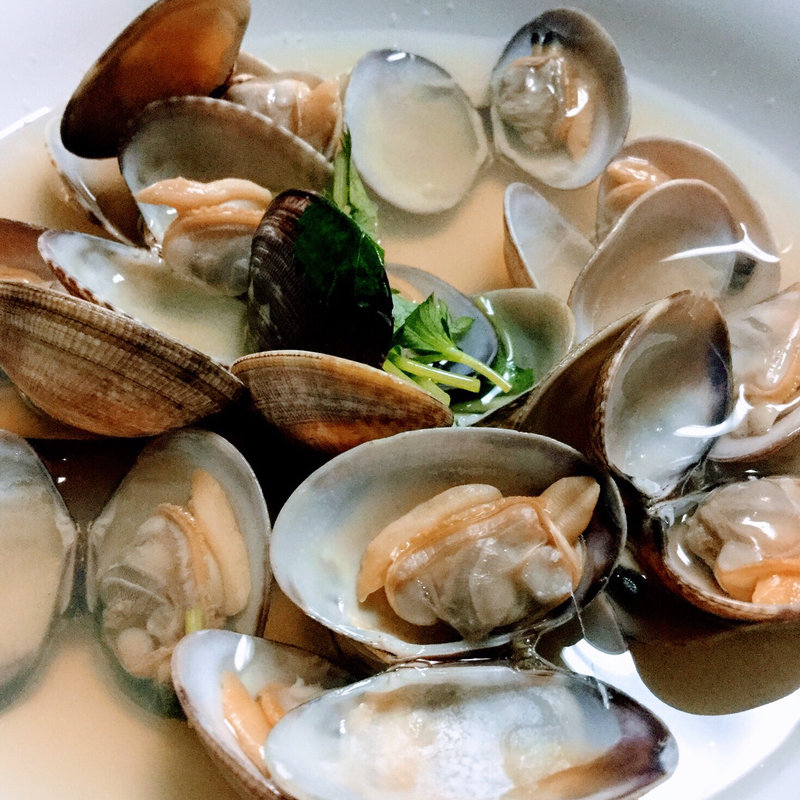 あさりの酒蒸し(花せん)