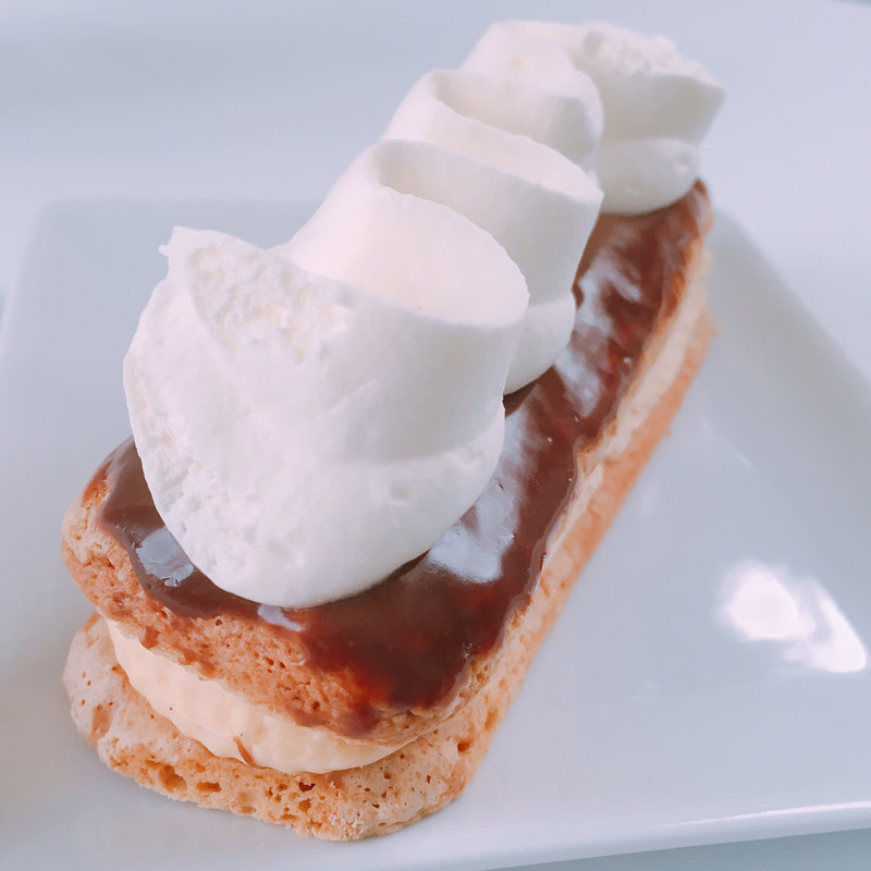 海のエクレア(MIU 本店 （ミユ）)