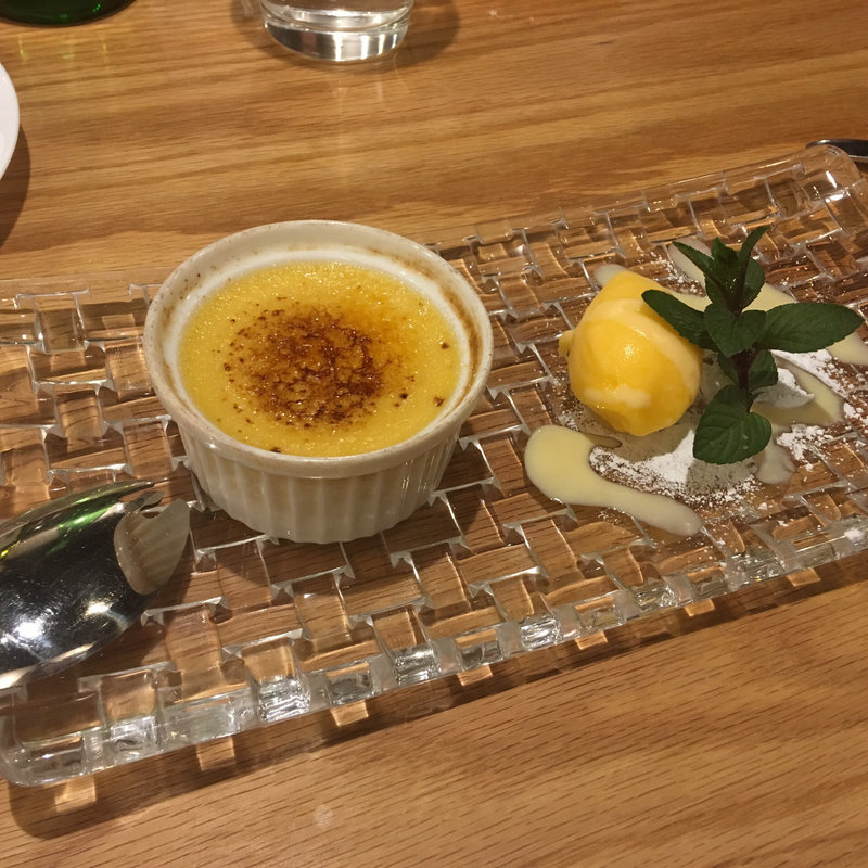 黒糖のブリュレ・レモンシャーベット添え(ポンテヴェッキオ　 （Pontevecchio）)