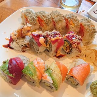 Sushi Roll(Japanese Oriental Restaurant)