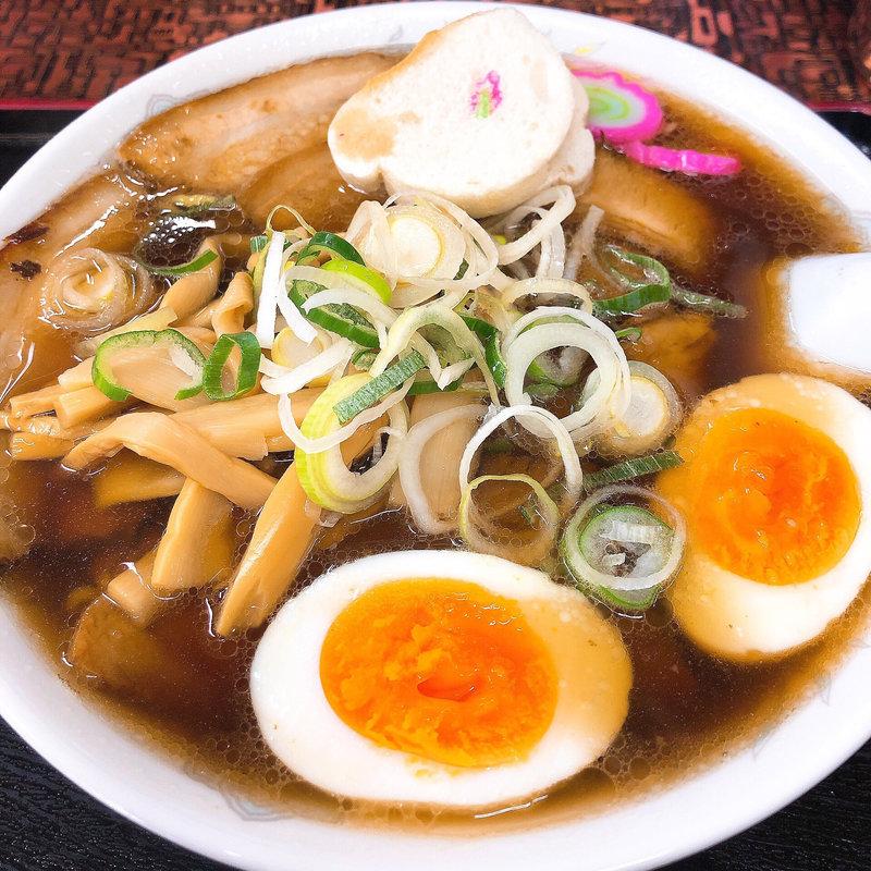醤油ラーメン(こく一番)