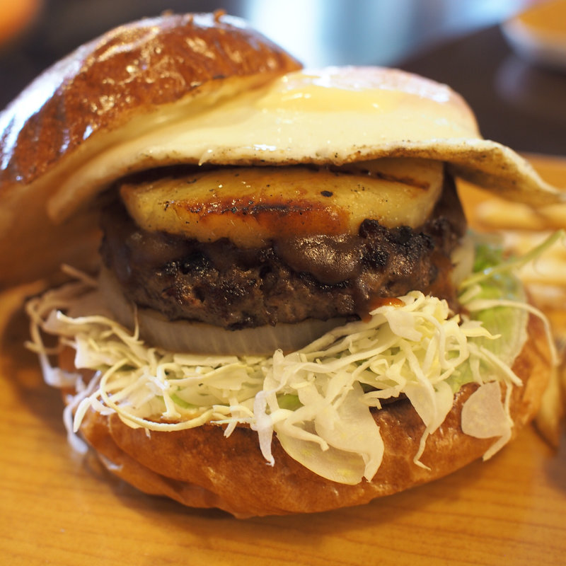 カントリーバーガー(Nick & Renée)