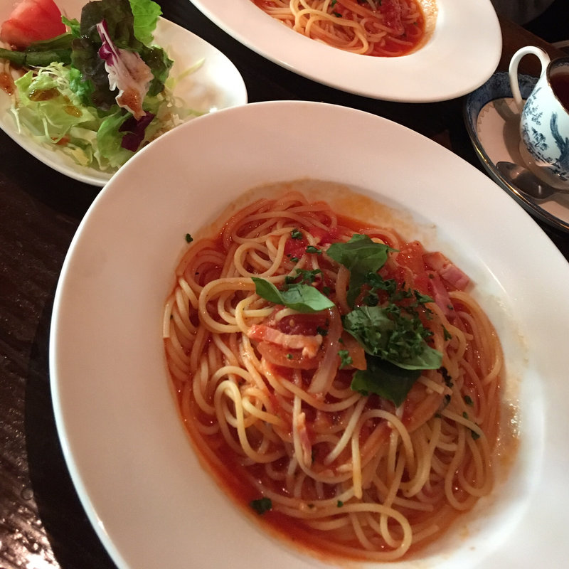 フレッシュトマトバジルパスタ(沙羅英慕舞莉茜珠 )