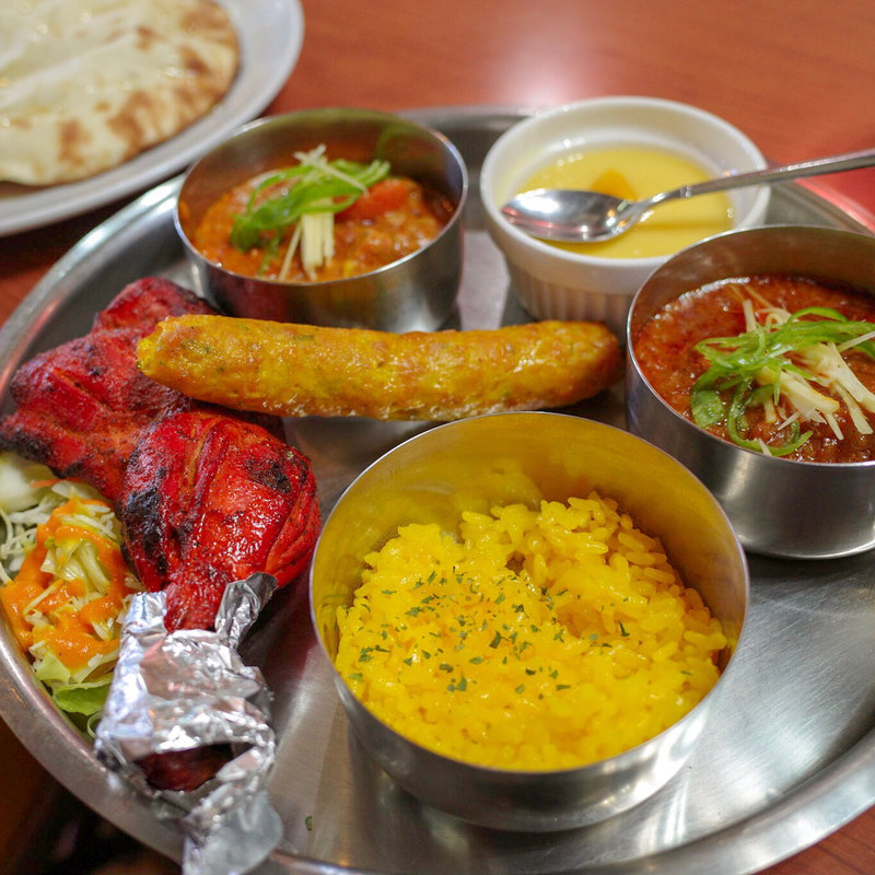 ランチのFセット(BHANCHAGHAR)