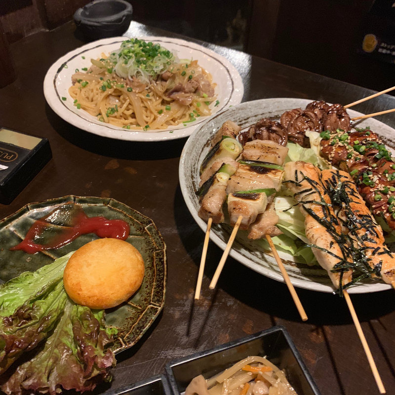 焼き鳥(焼鳥 備長吉兆や 天神親富孝通り本店)