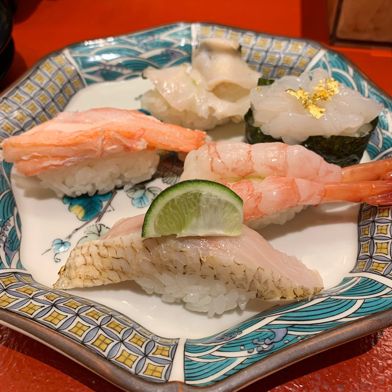 (金沢まいもん寿司)