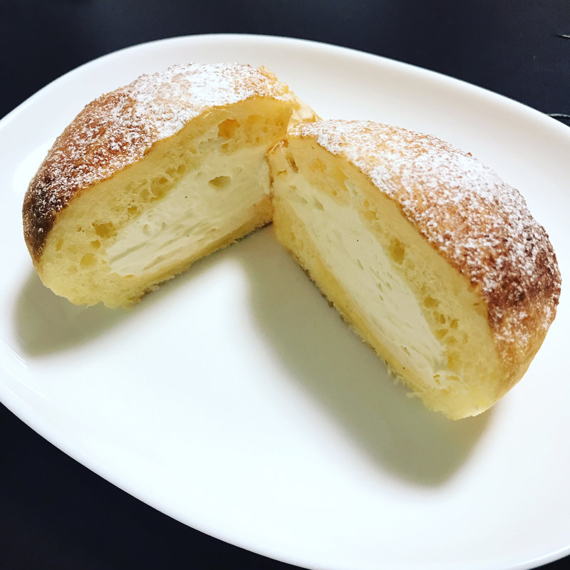 ブリオッシュ ア・ラ・クレーム(ラパンラパン)