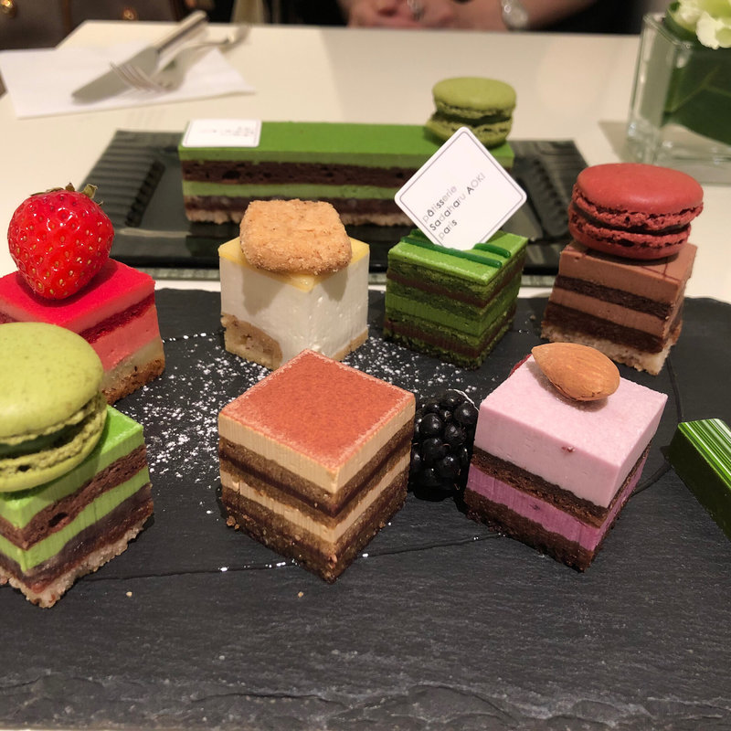 デギュスタシオンロイヤル(パティスリーサダハルアオキ パリ 丸の内店)