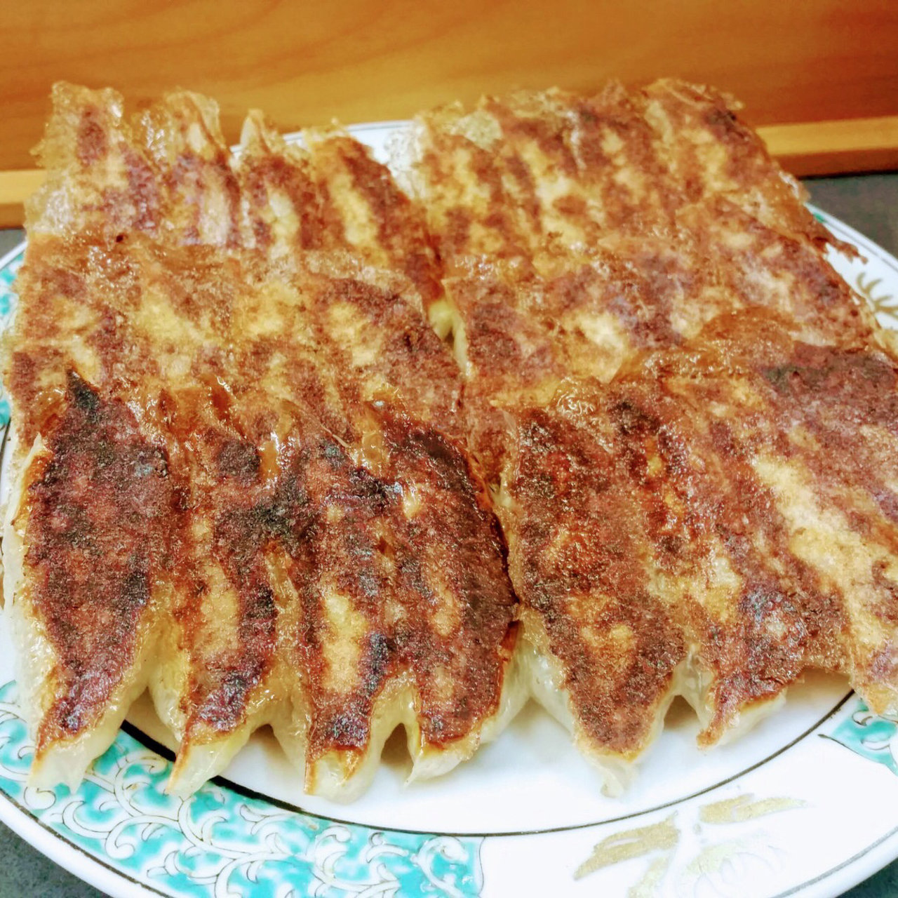 餃子 3人前 餃子専門店としや の口コミ一覧 おいしい一皿が集まるグルメコミュニティサービス Sarah 餃子 3人前 餃子専門店としや の口コミ一覧 おいしい一皿が集まるグルメコミュニティサービス Sarah