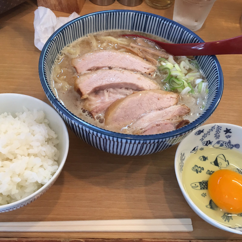 鶏とんこつらーめん大盛(葵 aoi )