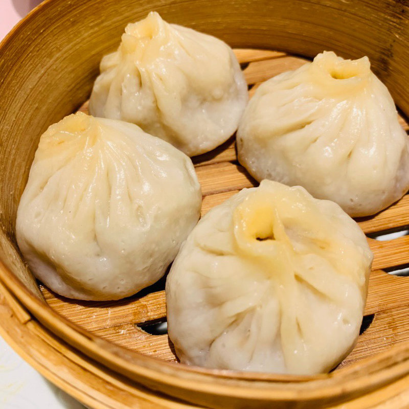 小籠包(揚子江菜館 （ヨウスコウサイカン）)